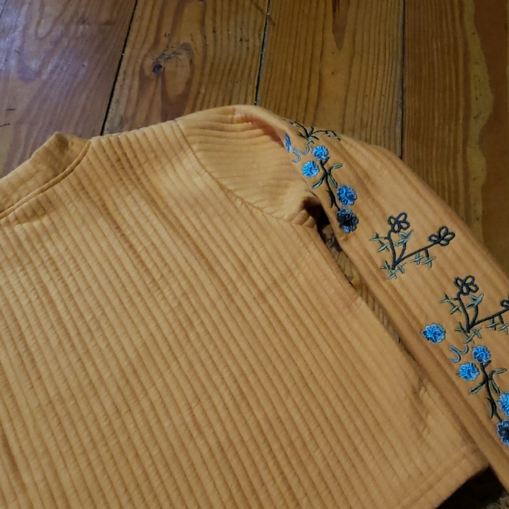 Vintage Sweater with Flower Detail